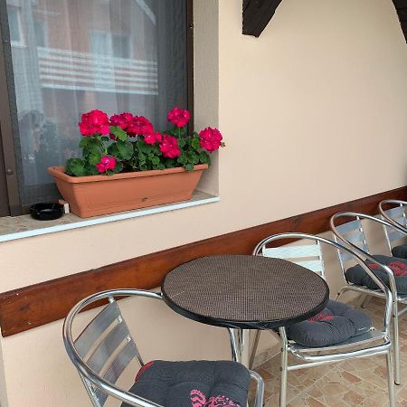 Nagcsalados Rozsa Apartman Balatonlelle Exterior foto