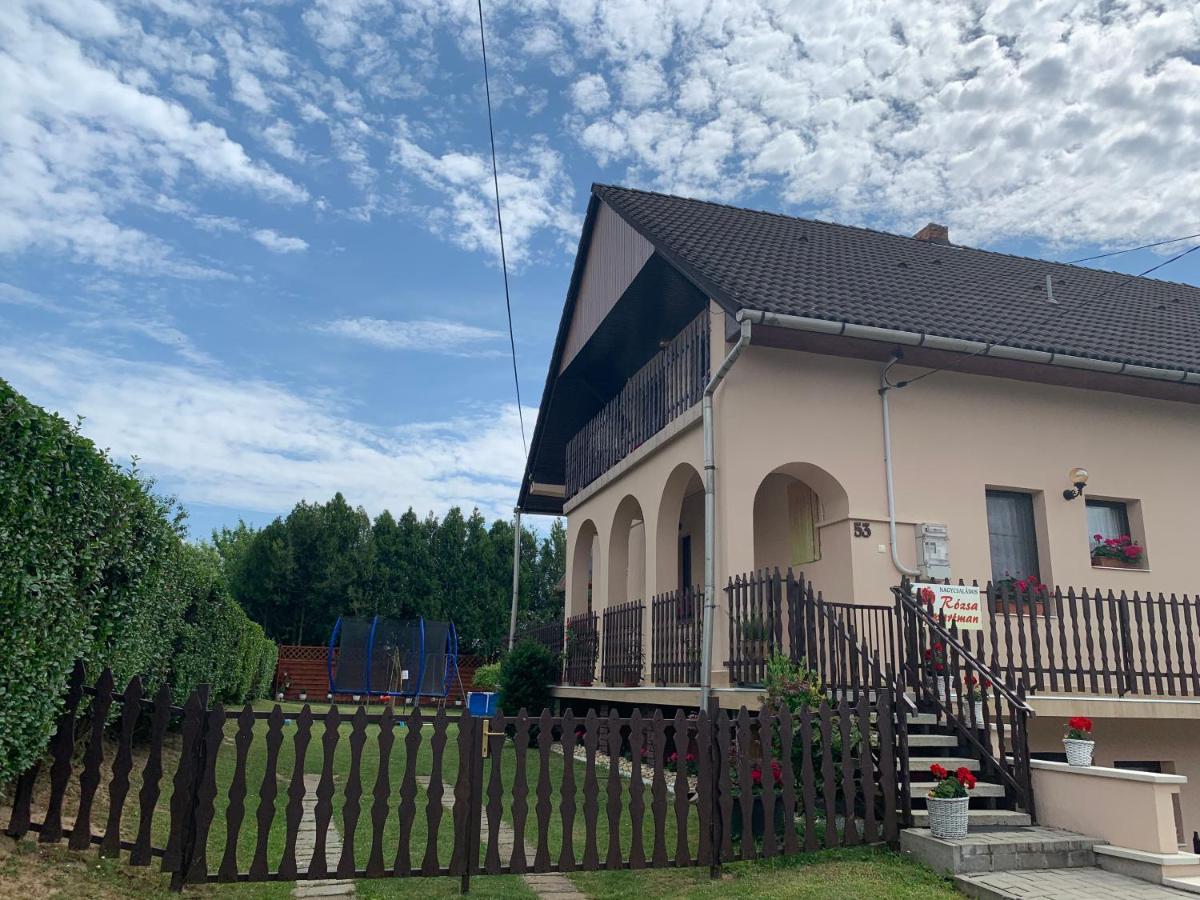 Nagcsalados Rozsa Apartman Balatonlelle Exterior foto