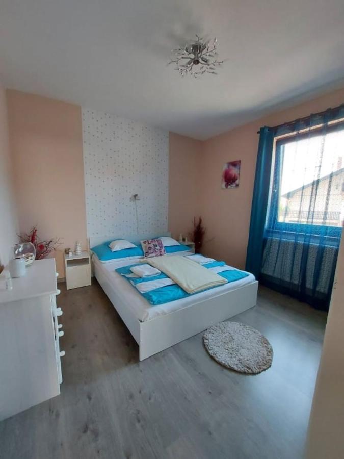 Nagcsalados Rozsa Apartman Balatonlelle Exterior foto