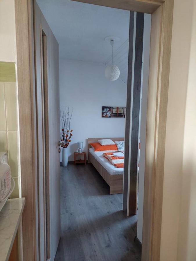Nagcsalados Rozsa Apartman Balatonlelle Exterior foto